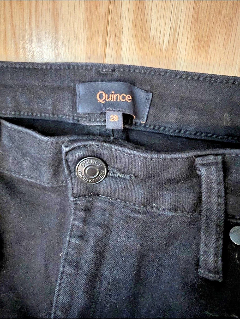 Quince Bella Stretch Straight Jeans Straight Leg Jeans in Black Waist 29 - Picture 3 of 3